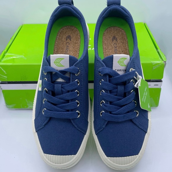 Cariuma unisex oca low shadow blue canvas sneakers Size 6.5Women 5Mens - Picture 2 of 14